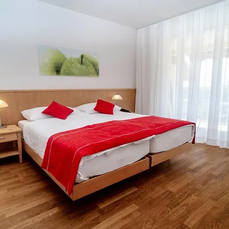 Parkhotel Emmaus - Casa Del Sole 아스꼬나